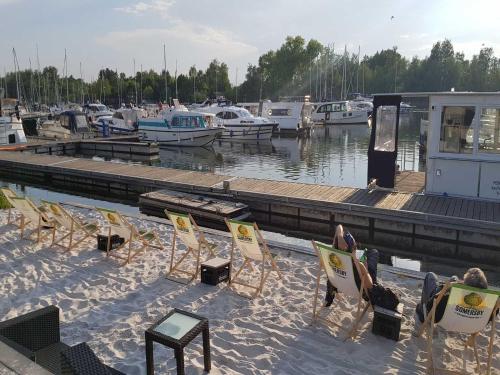 Permandangan sungai dekat dengan rumah percutian
