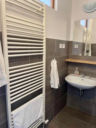 Ένα μπάνιο στο Bed & breakfast Hugo