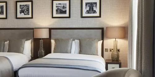 The Midland photo 17