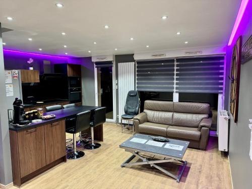 Fotografia z galérie ubytovania ATELIER DES REVES - au coeur de Besancon - 88 m2 v destinácii Besançon