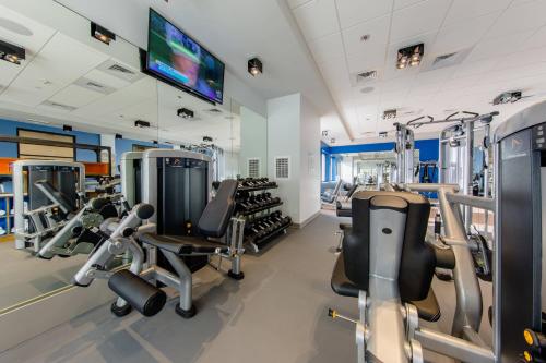 a gym with treadmills and cardio machines at Marriott Vacation Club®, San Diego    in San Diego