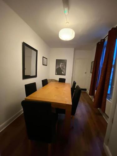 6 bed house - 12 minutes to City Centre photo 10