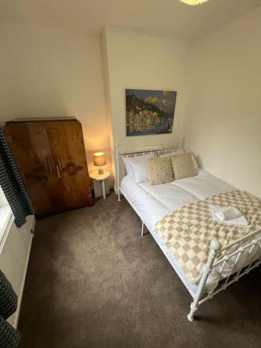 6 bed house - 12 minutes to City Centre photo 7