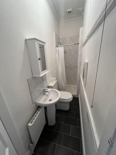 6 bed house - 12 minutes to City Centre photo 15