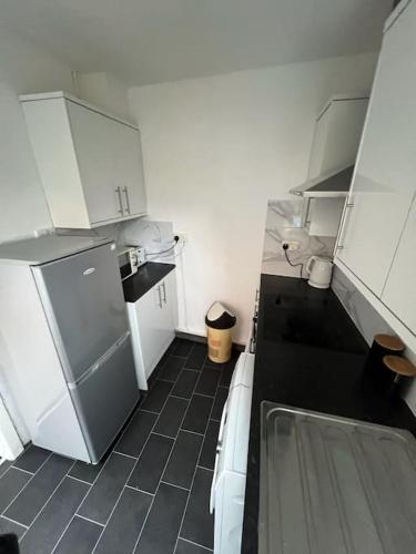 6 bed house - 12 minutes to City Centre photo 9