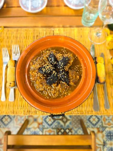 Jídlo v riadu nebo okolí