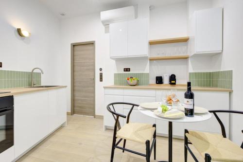 Bluestay 287 - Superbe appartement à Paris 17