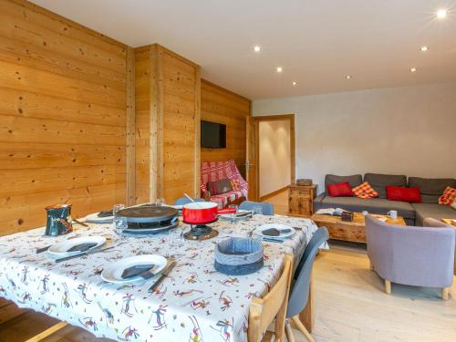 Appartement moderne rénové face aux pistes avec équipements complets