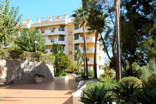 Casa Aloha with Pool in Puerto Banús close to BEACH and GOLF