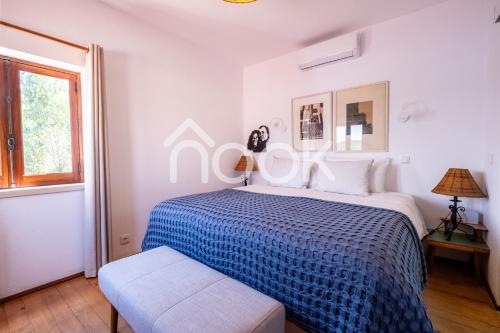 Katil atau katil-katil dalam bilik di The Lake House by NOOK