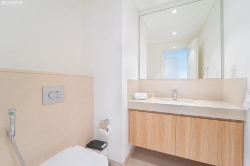 Koupelna v ubytování Downtown Views II Tower 1 brand new units