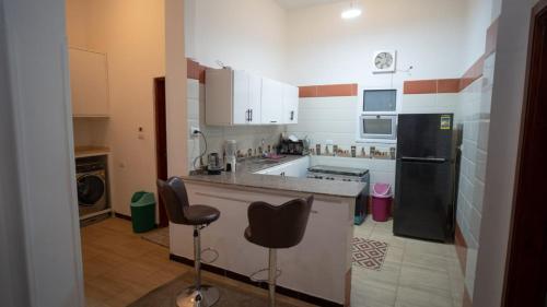 Η κουζίνα ή μικρή κουζίνα στο hodhod luxor