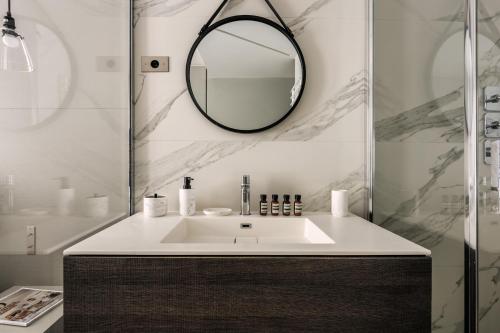 HIGHSTAY - Luxury Serviced Apartments - Place Vendôme photo 74
