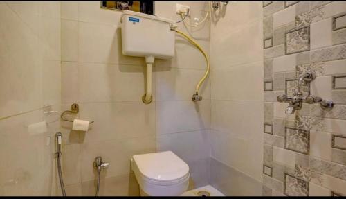 Ein Badezimmer in der Unterkunft as suite guest huseT2