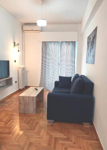 Homey stay in Athens