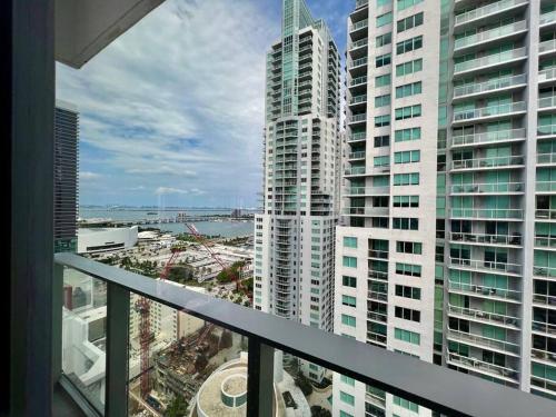 Spacious Studio in the Heart of Downtown Miami photo 11