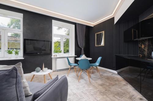 Marylin Studio - Czysta 5 Street