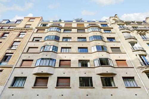 Bright Getaway near Montparnasse