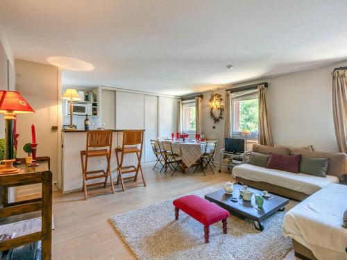 Appartement spacieux et lumineux pour 8 pers à 5 min du centre, avec wifi et sans parking