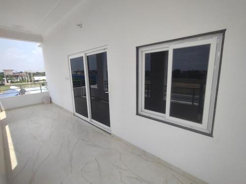 Un balcón o terraza de Sangam Hotel