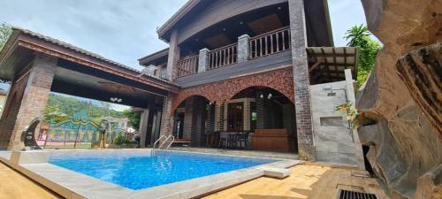 Πισίνα στο ή κοντά στο CASA ALRAWDAH