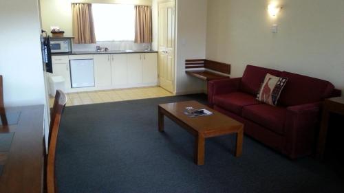 Kuchyň nebo kuchyňský kout v ubytování Armidale Pines Motel