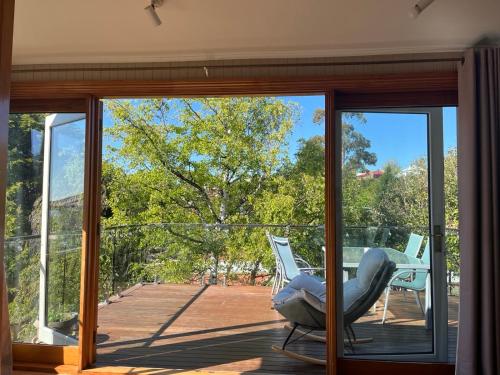 Taman di luar Leaf room - Down to the green home stay