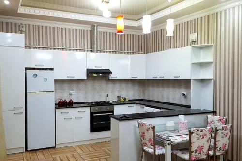 Dapur atau dapur kecil di Alexsadrapol дом на самом сердце Гюмри