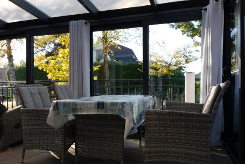 Ruang duduk di Strobels Ferienhaus