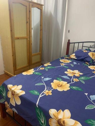 Una cama o camas en una habitación de Soleil couchant 5