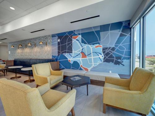 Posezení v ubytování Holiday Inn Express Corpus Christi - Beachfront by IHG
