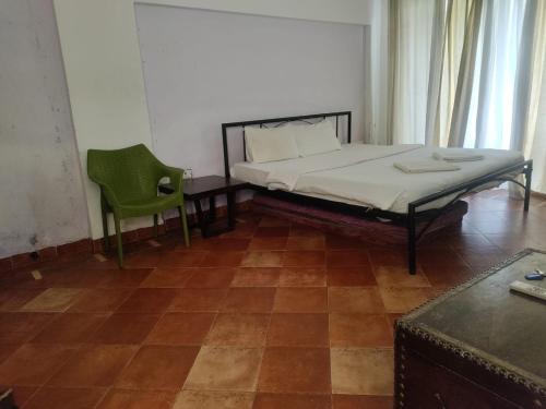 Cama o camas de una habitación en AQUAVISTA at CasaPhilomena