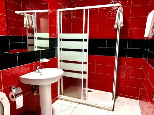 Ένα μπάνιο στο Hostal Gracias