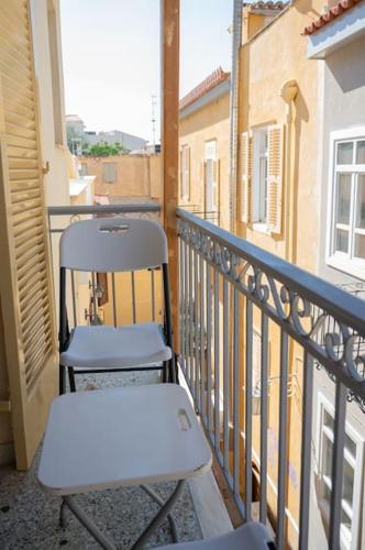 Erato 2 Cosy Apartment by HomeSH