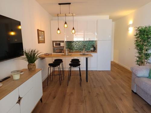 Ocean View Luxury Big Terrace 1 Bedroom