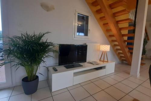 TV/Unterhaltungsangebot in der Unterkunft Maison spacieuse proche Nantes 7 personnes