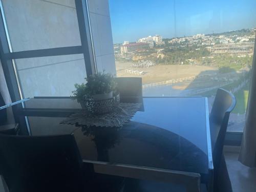 Χώρος καθιστικού στο Marina towers מלון דירות