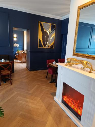 Zona de estar de The Originals Boutique, Hôtel d'Angleterre, Fécamp
