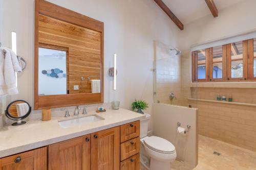 Gallery image of Mercado 26- Ocean View Condo At Las Catalinas in Playa Danta