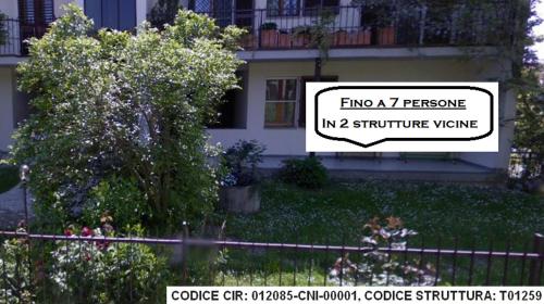 a sign that reads find a t scene in a picture verse at Pit Stop Jerago in Cavaria