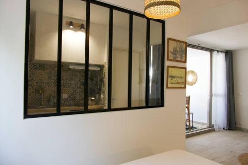 صورة لـ Studio Centre-Ville Saint Gilles Les Bains في سان جيل لي بان