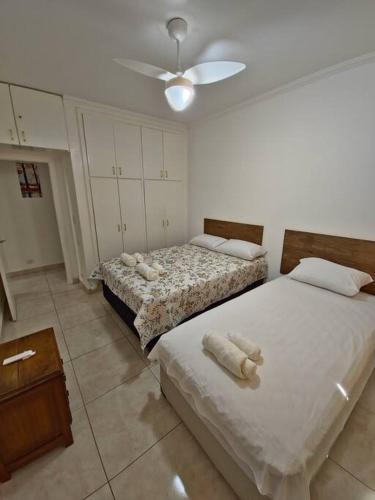 Postel nebo postele na pokoji v ubytování Apartamento próximo Cambui