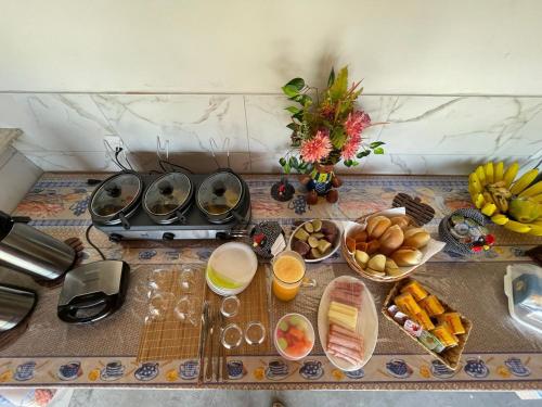 Φαγητό σε αυτό το πανδοχείο ή κάπου εκεί κοντά