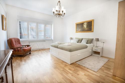 Flexible SelfCheckIns Zagreb 283 - 2 Bedroom Apartment - Loggia - City Centre - Keybox Entry