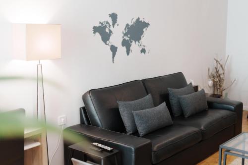 Zona de estar de Spacious 82 m2 Two Bedroom classy apartment near City Center