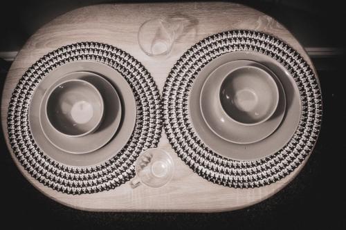 Imagen de la galería de Charming Private Studio-EnSuite & Kitchenette in Town centre Apartment, en Lillington