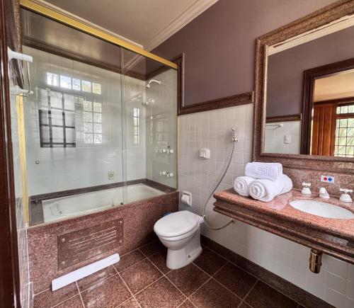 Ένα μπάνιο στο Aroso Paço Hotel