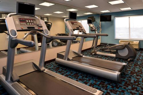 a gym with treadmill and elliptical machines at Fairfield Inn and Suites by Marriott Fort Wayne in Fort Wayne
