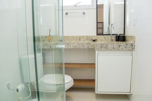 Bilik mandi di Studio Completo a Beira Mar, Grand Smart Residence