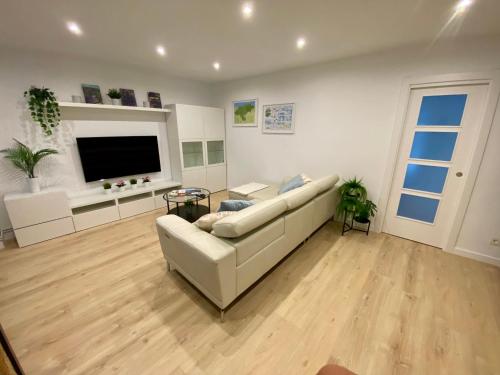 TV o dispositivi per l'intrattenimento presso Apartamento de lujo River Suites